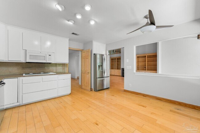 Building Photo - 3686 Mackey Cove Dr