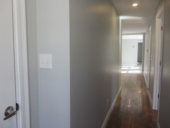 Building Photo - 59 Western Ave