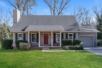 Building Photo - Inviting 3-Bedroom Home in Martinez, GA