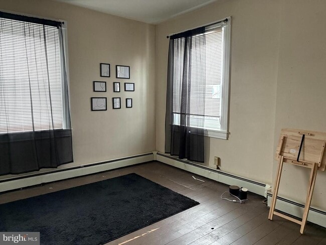 Building Photo - 21 Gay St