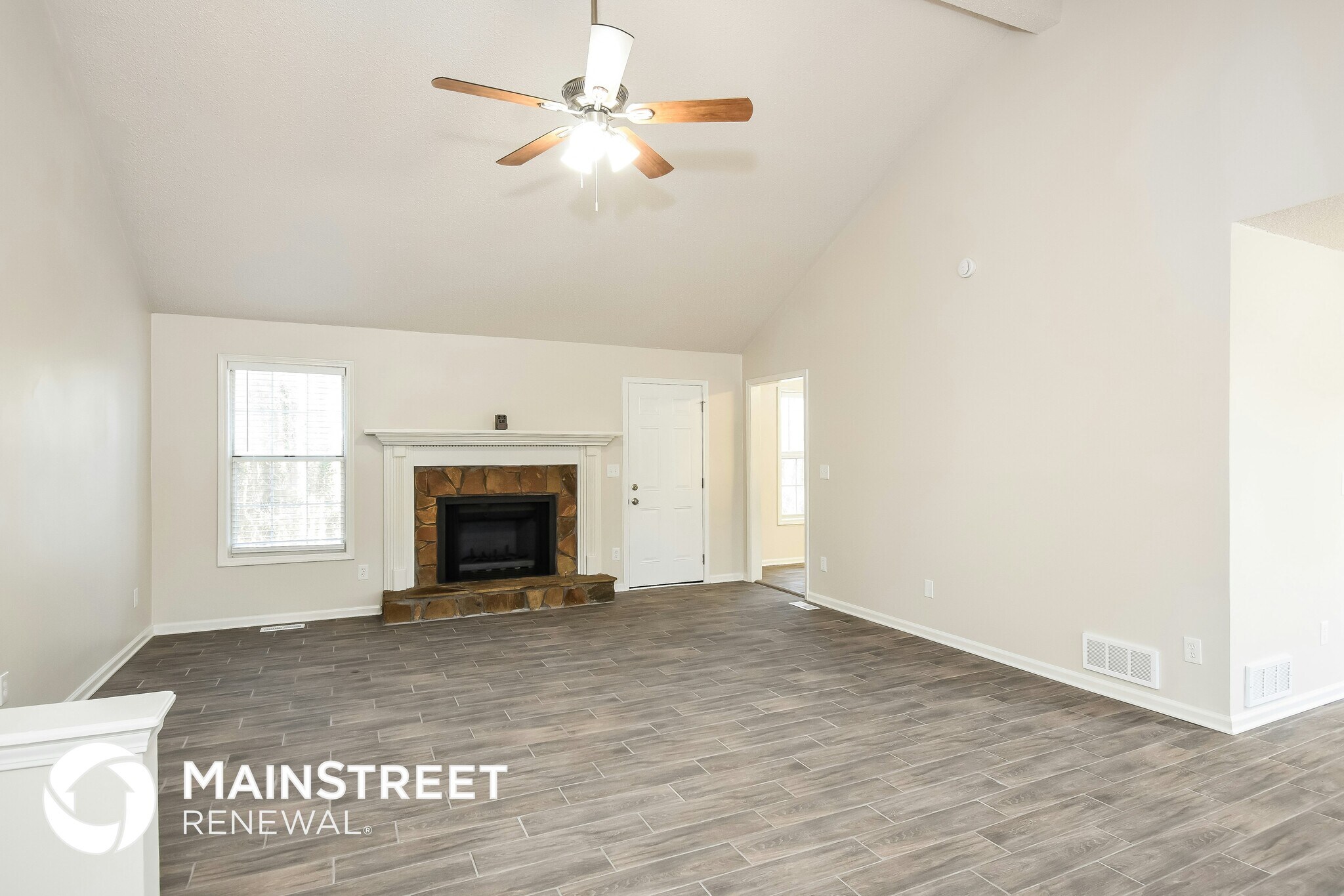 Building Photo - 1445 Glynn Oaks Dr SW