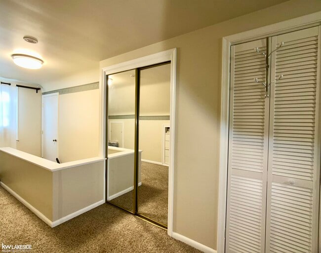 Building Photo - 421 N Edgeworth Ave