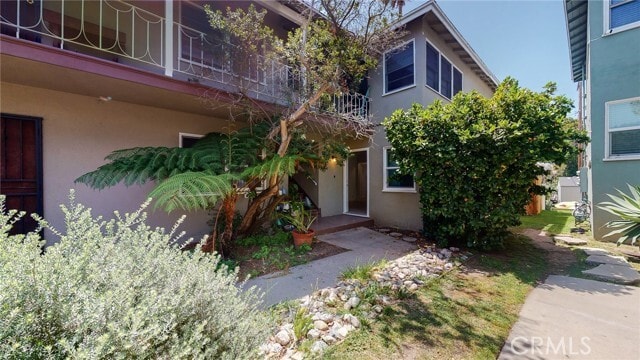 Building Photo - 239 3rd Ave