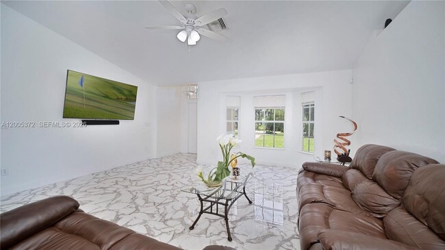 Building Photo - 4081 14th Ave SE