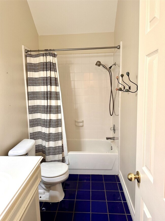Building Photo - 3126 Ivy Bend Dr