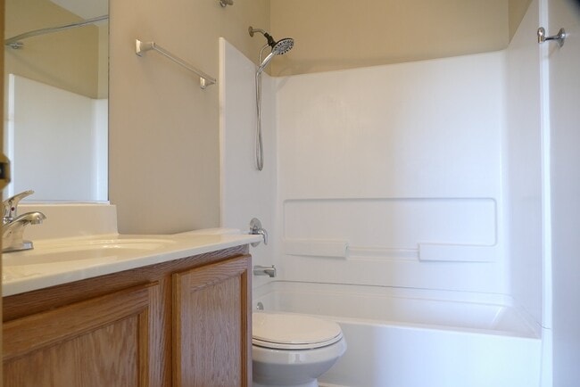 Building Photo - 237 S Oak Creek Ln