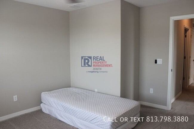 Building Photo - 2454 Stapleford Pl