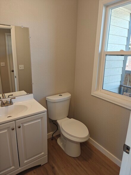 Building Photo - 3130 W 38th Ave