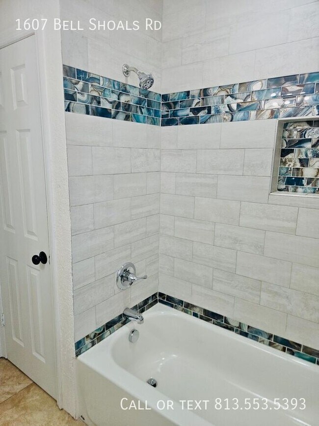 Building Photo - 1607 Bell Shoals Rd