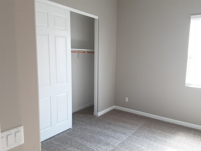 Building Photo - 5Bdrm/ 3.5 bath in Saguaro Bloom, near Twin Peaks & Silverbell