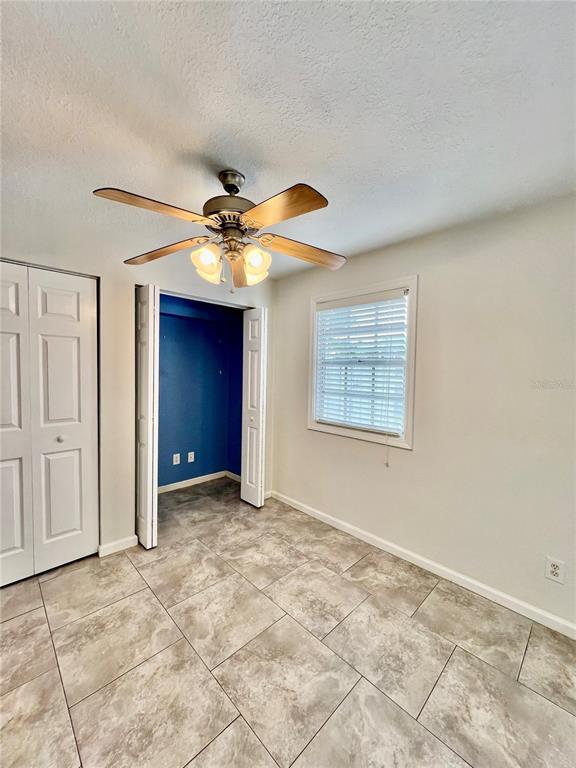 Building Photo - 5111 Coquina Key Dr SE