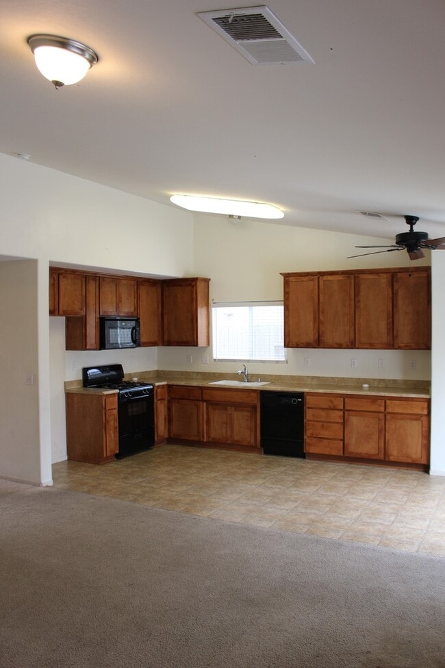 Building Photo - 208 Agile Way