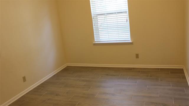Building Photo - 3202 Burgandy Dr