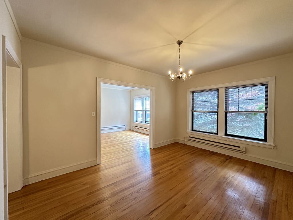 Building Photo - 1030 Dempster St