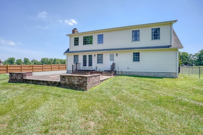 Building Photo - 259 Blackbird Forest Rd
