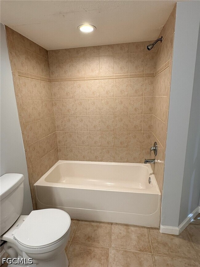 Building Photo - 4109 Residence Drive