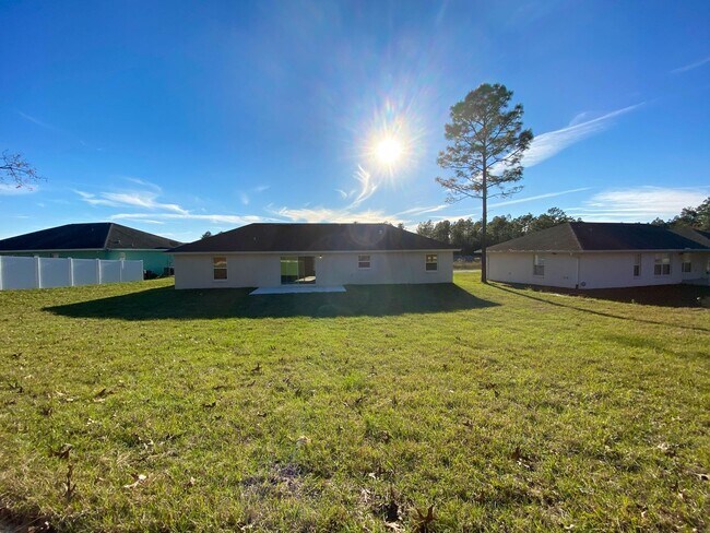 Building Photo - 13377 SW 86th Ave