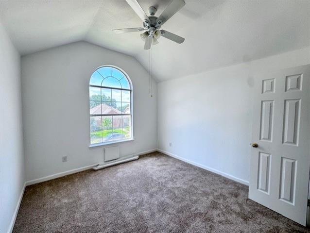 Building Photo - 1525 Fallcreek Ct
