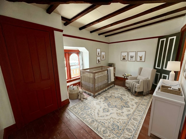 Building Photo - 342 N Newberry St