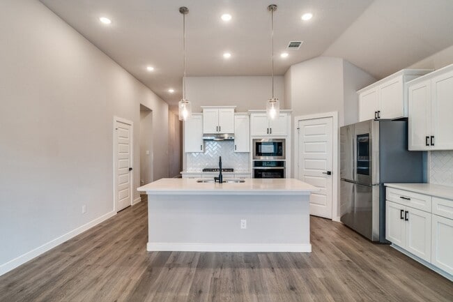 Building Photo - 7015 Hopper Ct