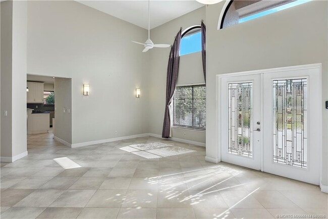 Building Photo - 4194 SW Gleneagle Cir