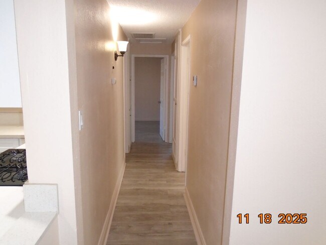 Building Photo - Lovely East Lancaster 3 Bedroom Home