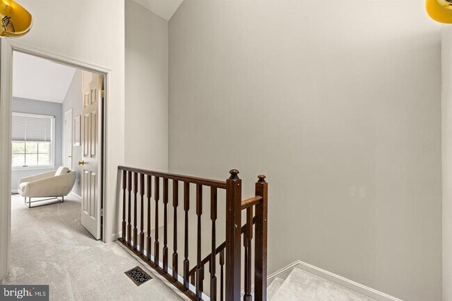 Building Photo - 202 Castletown Rd