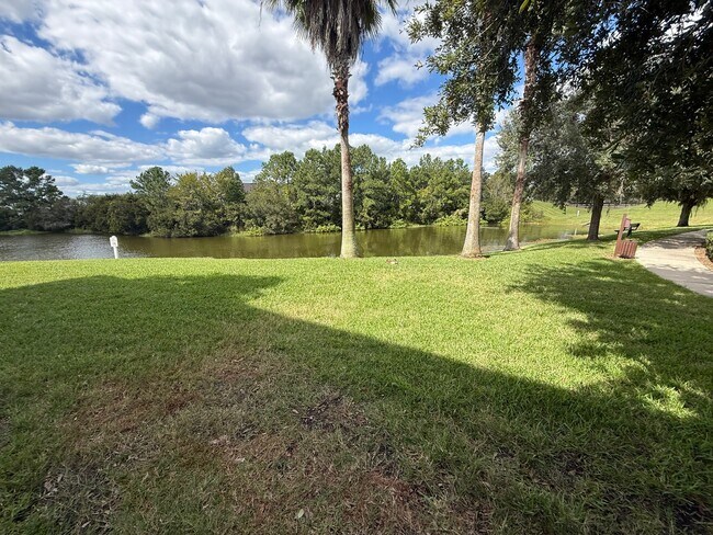 Building Photo - 4908 Key Lime Dr