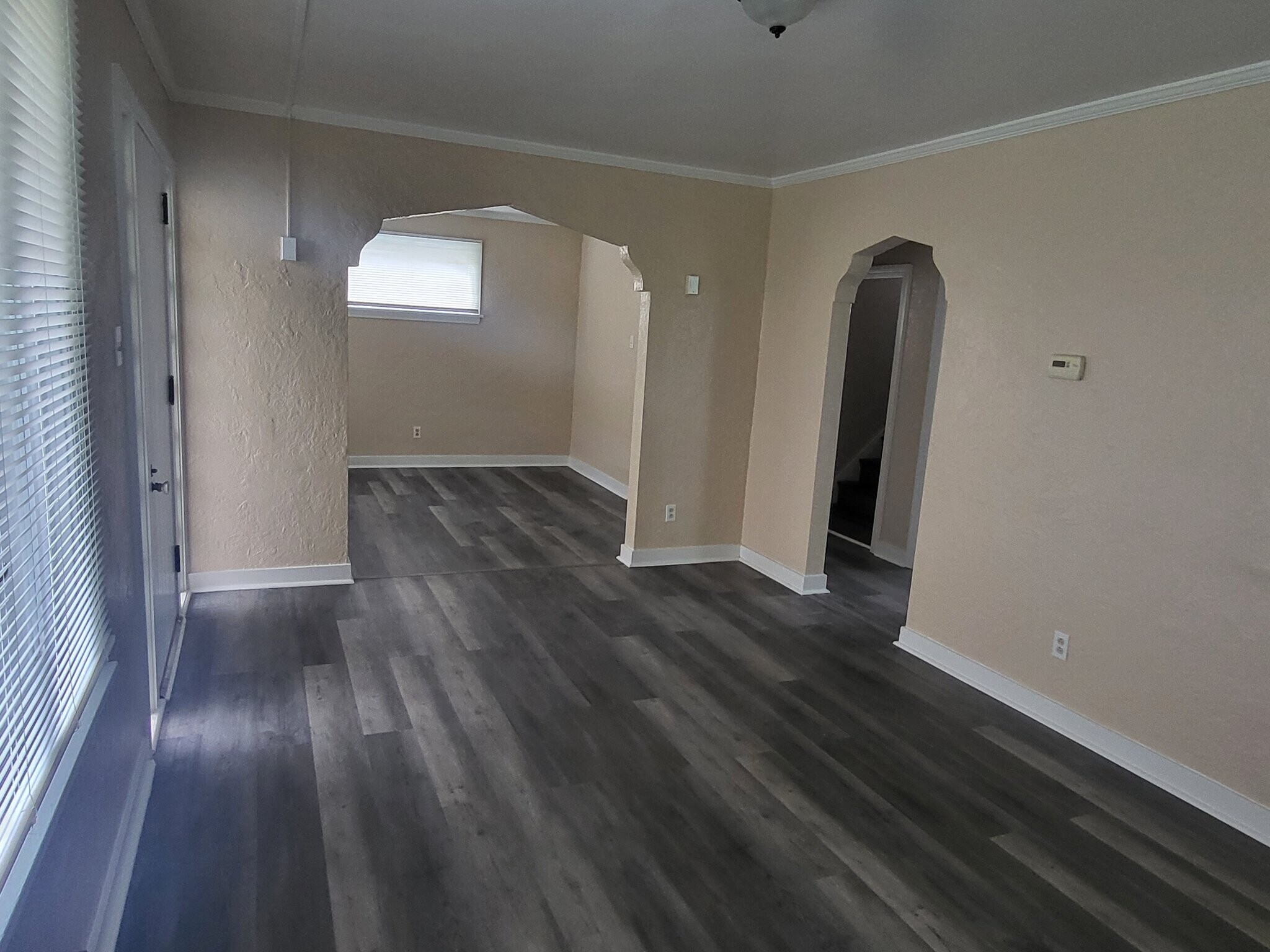 Building Photo - 1104 Monongahela Blvd