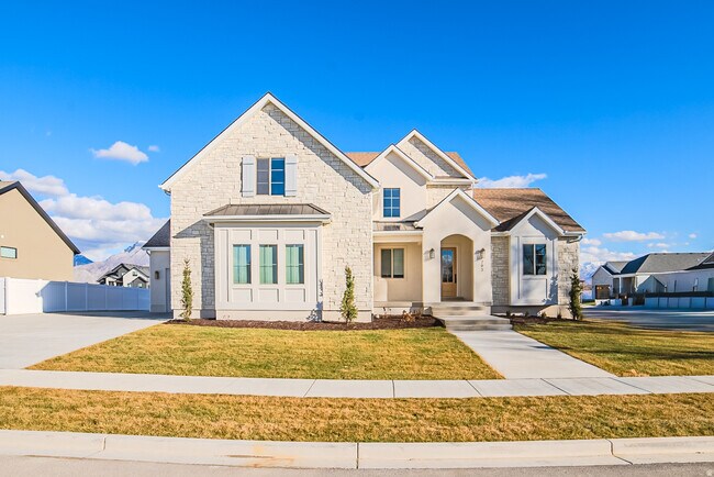 Building Photo - 793 S 350 E