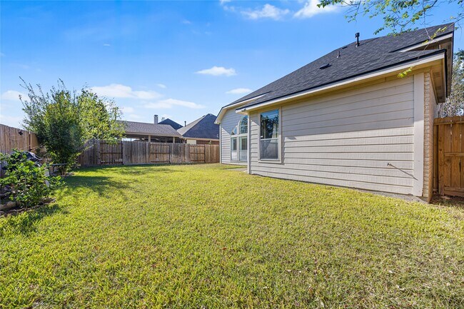 Building Photo - 12347 Shadowvista Dr