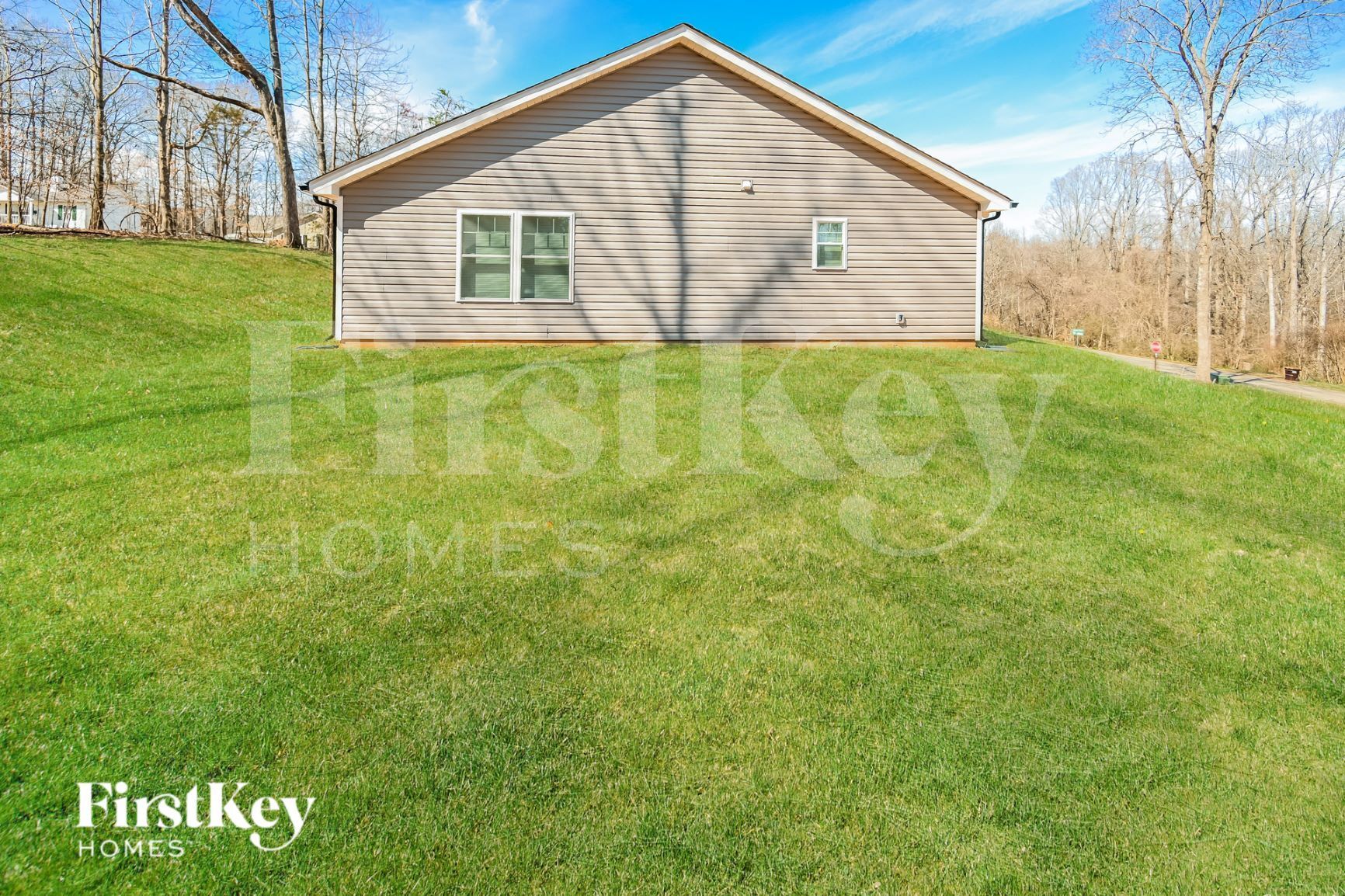 Building Photo - 614 Forest Ridge Rd