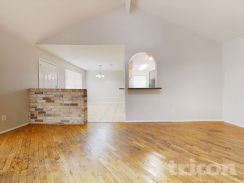 Building Photo - 20419 Bishops Gate Ln