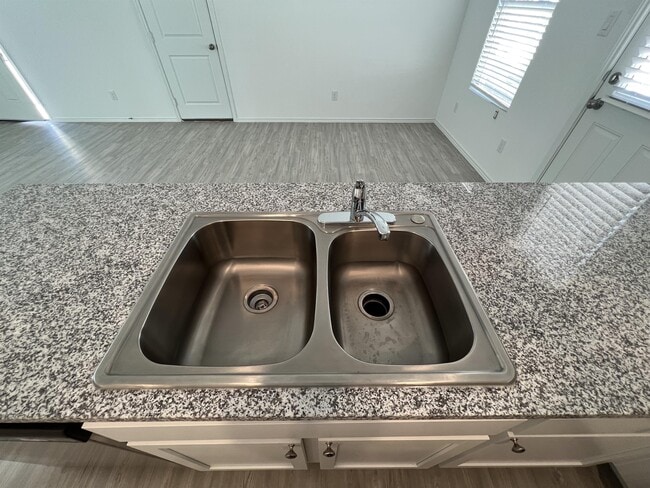 Building Photo - 7314 Silos Rdg