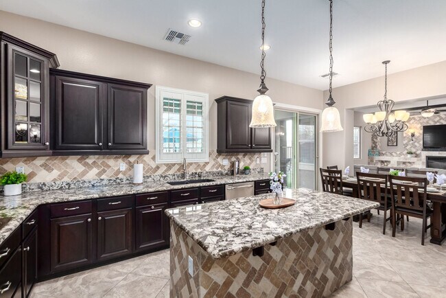 Building Photo - 3132 E Athena Ct