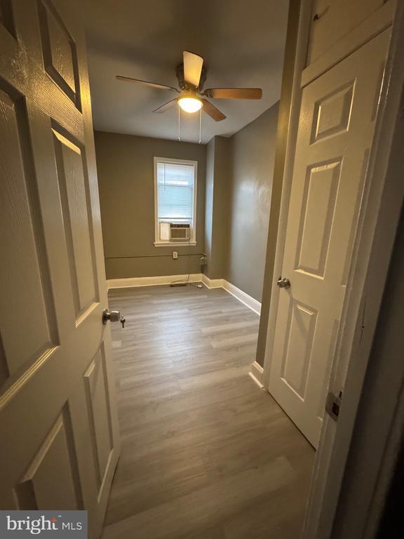 Building Photo - 1321 Cambria St