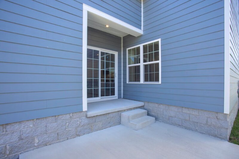 Building Photo - 8209 Warbler Wy