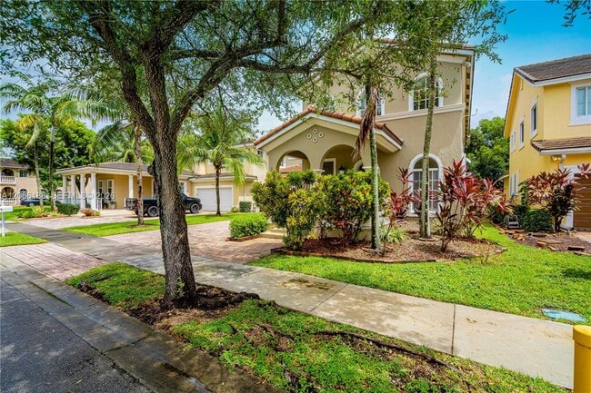 Building Photo - 27621 SW 139th Pl