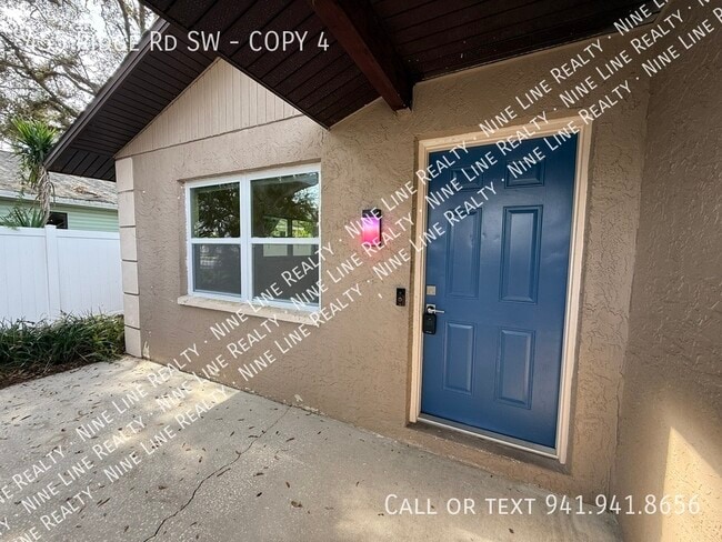 Building Photo - 455 Ridge Rd SW