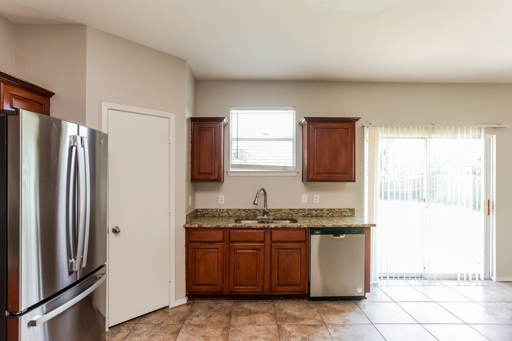Building Photo - 9715 Checota Dr