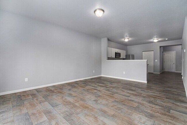 Building Photo - 5499 E Karen Ct