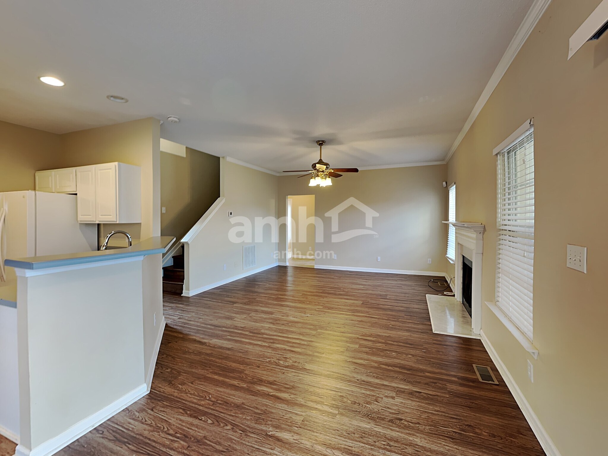 Building Photo - 18 N Orchard Farms Ave