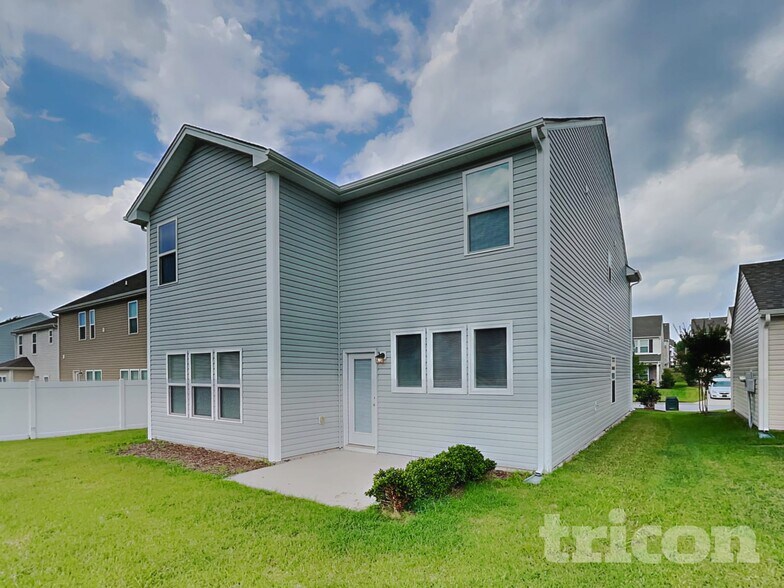 Building Photo - 2206 Osprey Ln