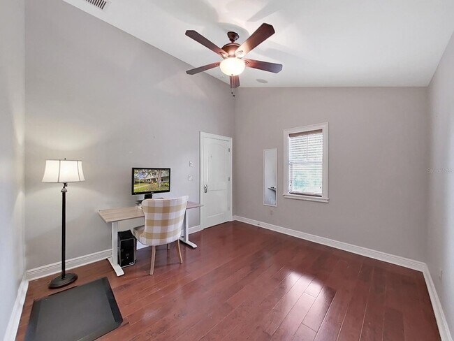 Building Photo - 4313 W Granada St