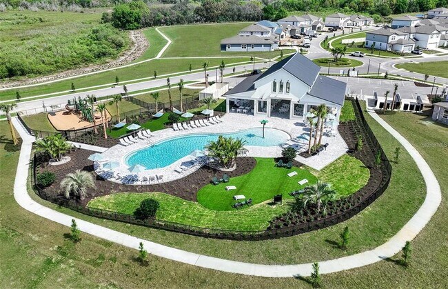 Building Photo - 465 Waterford Dr