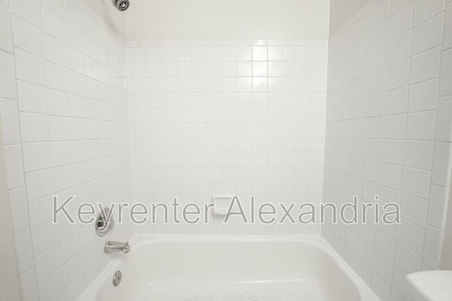 Building Photo - 6109 Talavera Ct