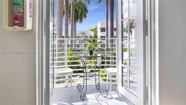 Building Photo - 439 15th St