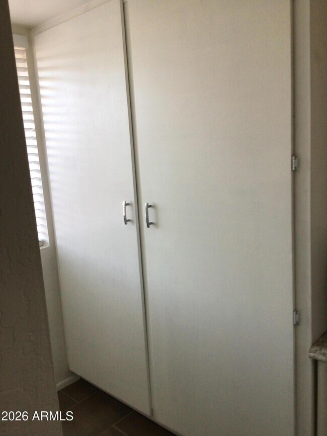 Building Photo - 12221 W Bell Rd