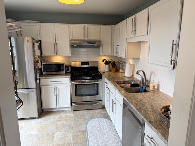 Building Photo - 46956 Courtyard Sq