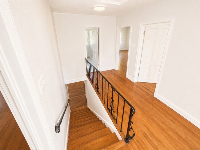 Building Photo - 4388 Harvest Ln